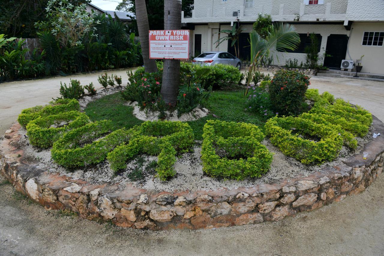 Hotel Bourbon Beach Jamaica Negril Exterior foto